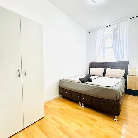 Comfy Rooms In A Shared Apt, 8Min To Rathausplatz Wien Exterior foto