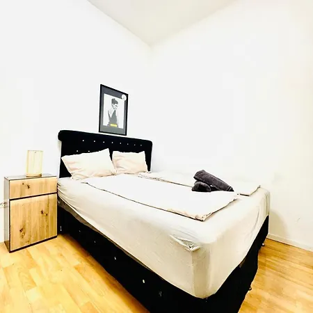 Comfy Rooms In A Shared Apt, 8Min To Rathausplatz Wien Exterior foto