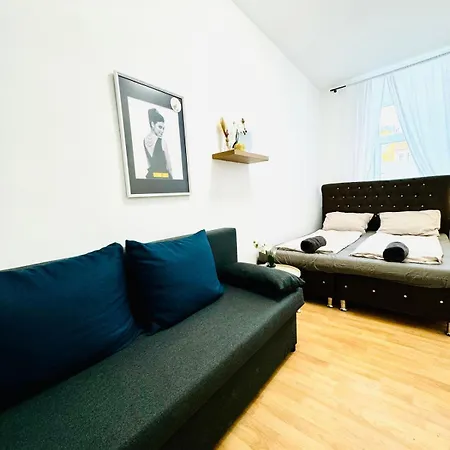 Comfy Rooms In A Shared Apt, 8Min To Rathausplatz Wien Exterior foto