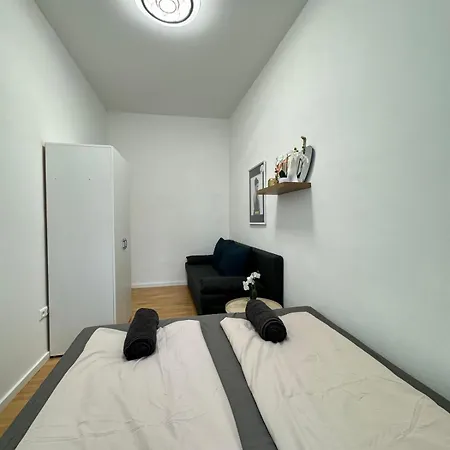 Comfy Rooms In A Shared Apt, 8Min To Rathausplatz Wien Exterior foto