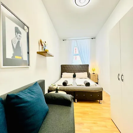 Comfy Rooms In A Shared Apt, 8Min To Rathausplatz Wien Exterior foto