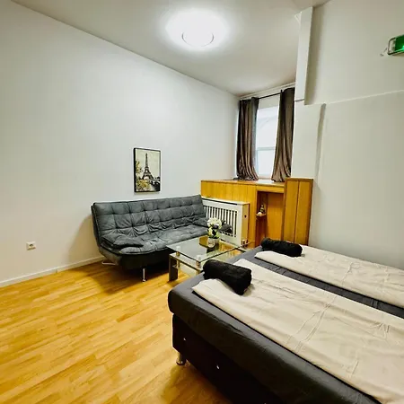 Comfy Rooms In A Shared Apt, 8Min To Rathausplatz Wien Exterior foto