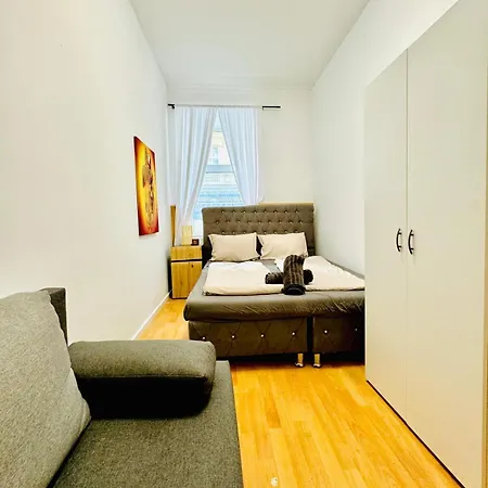 Comfy Rooms In A Shared Apt, 8Min To Rathausplatz Wien Exterior foto
