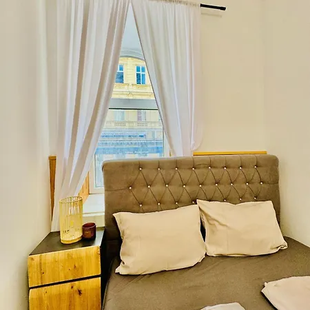 Comfy Rooms In A Shared Apt, 8Min To Rathausplatz Wien Exterior foto