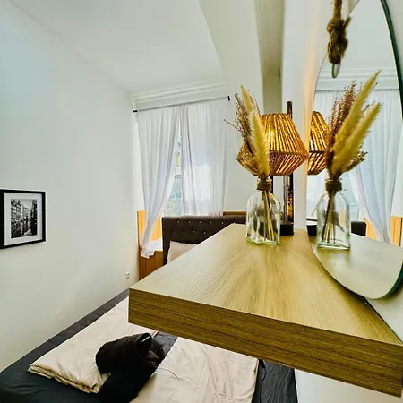 Comfy Rooms In A Shared Apt, 8Min To Rathausplatz Wien Exterior foto