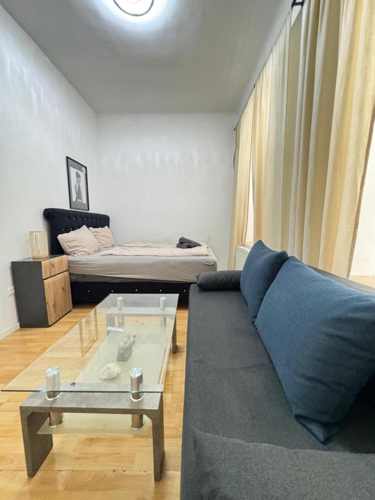 Comfy In A Shared Apt, 8min To Rathausplatz Viena