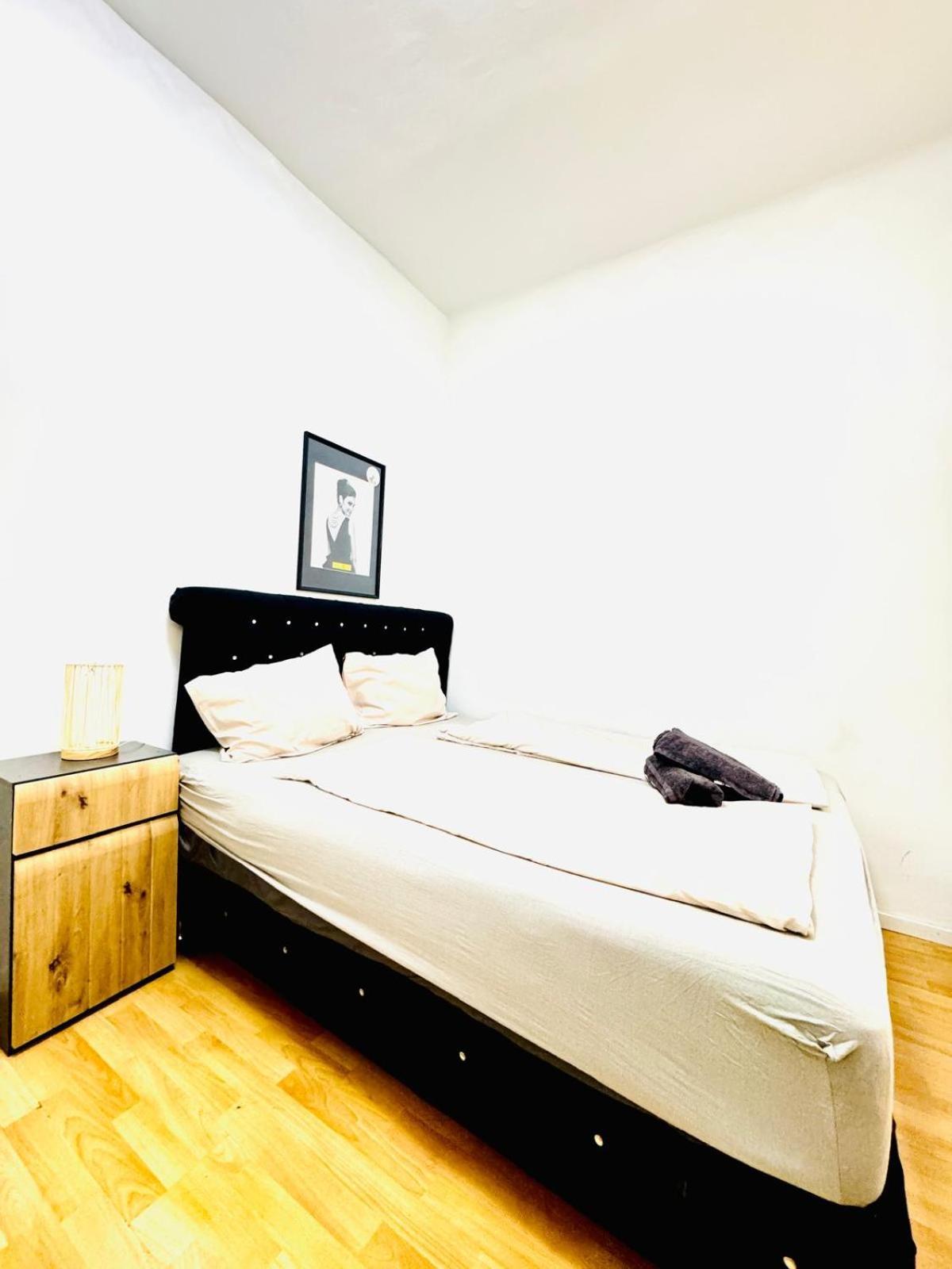 Comfy In A Shared Apt, 8min To Rathausplatz * Wien