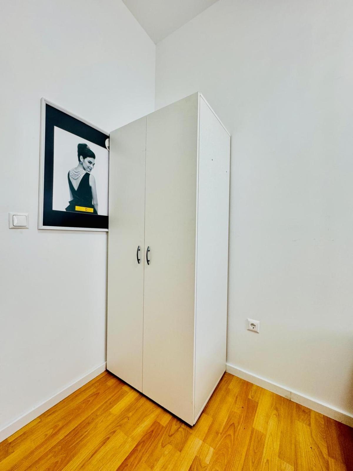 Comfy In A Shared Apt, 8min To Rathausplatz Apartamento *