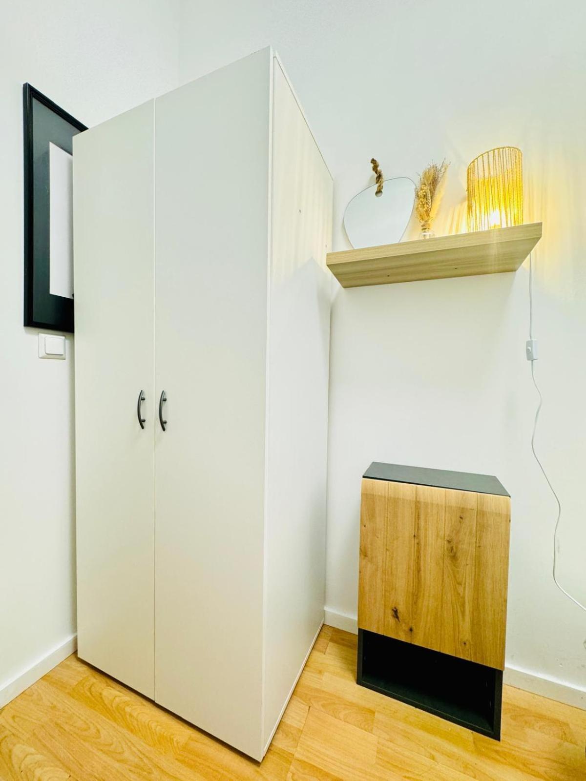 Comfy In A Shared Apt, 8min To Rathausplatz * Wien