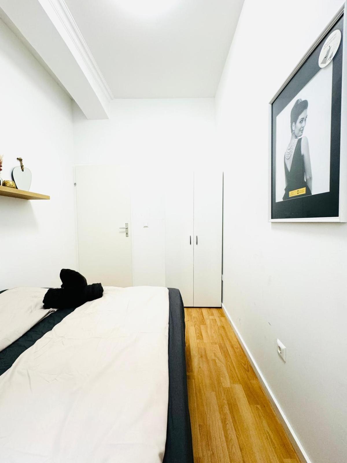 Comfy In A Shared Apt, 8min To Rathausplatz * Wien