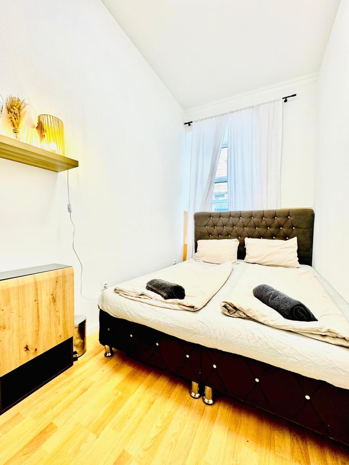Comfy In A Shared Apt, 8min To Rathausplatz * Vídeň