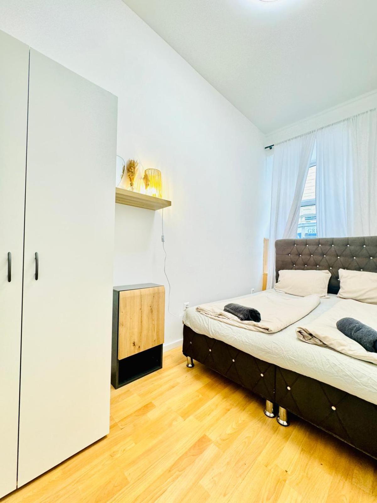 Apartment Comfy In A Shared Apt, 8min To Rathausplatz Wien