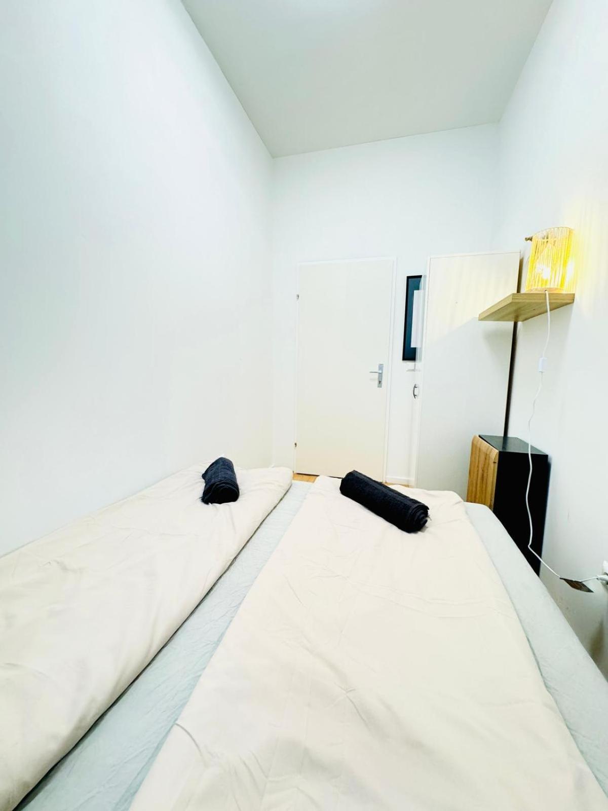 Comfy In A Shared Apt, 8min To Rathausplatz Wien