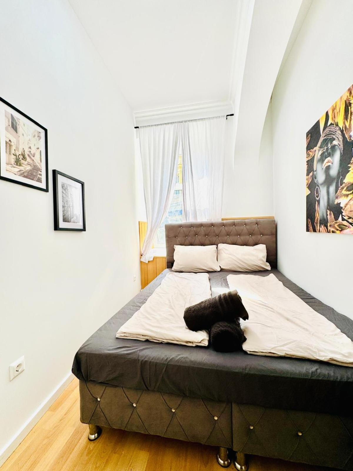 Comfy In A Shared Apt, 8min To Rathausplatz Viena