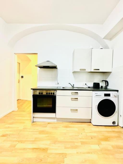 Apartamento Comfy In A Shared Apt, 8min To Rathausplatz
